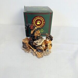 Boyds Collection Emma  Witchy Bear Figurine Bear And Cat Broom Lantern